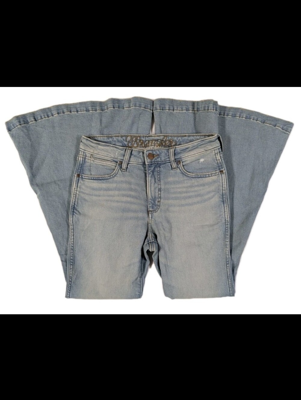 Wrangler Retro Womens Jeans Size 27x30 Light Wash High Rise Flare Distressed